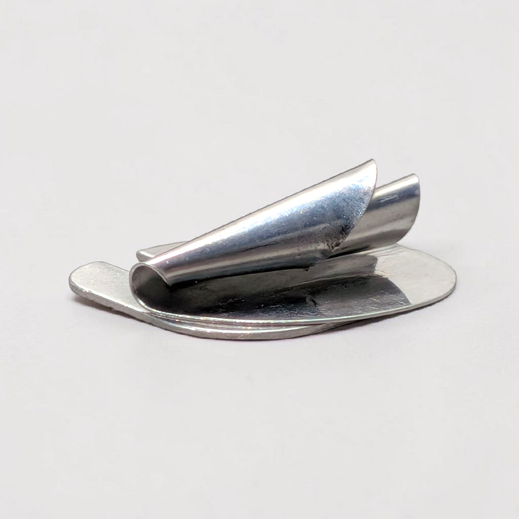 QUEED HEMMING BUTTERFLY 3MM FOLDER