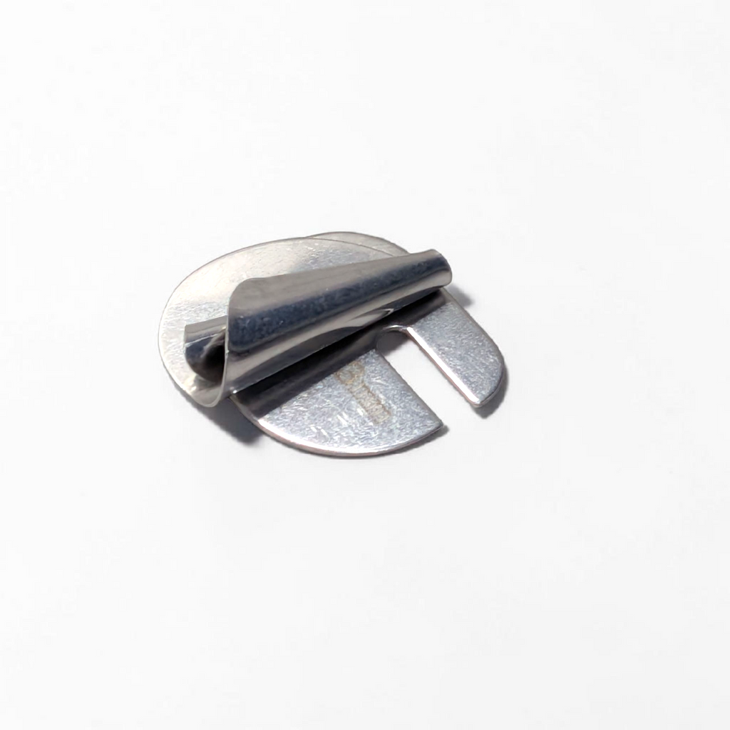 QUEED HEMMING BUTTERFLY 3MM FOLDER