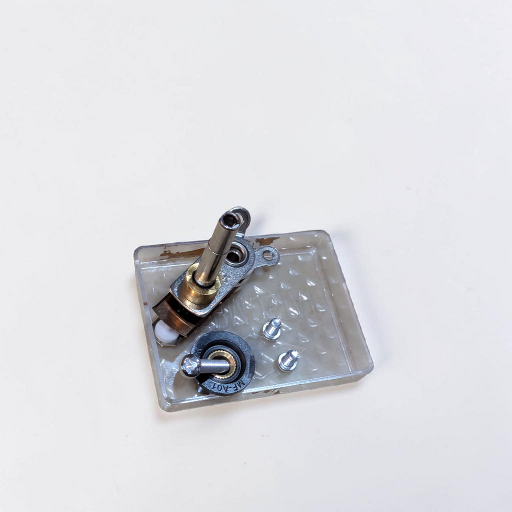 QUEED ST-97 IRON THERMOSTAT SLIVER STAR