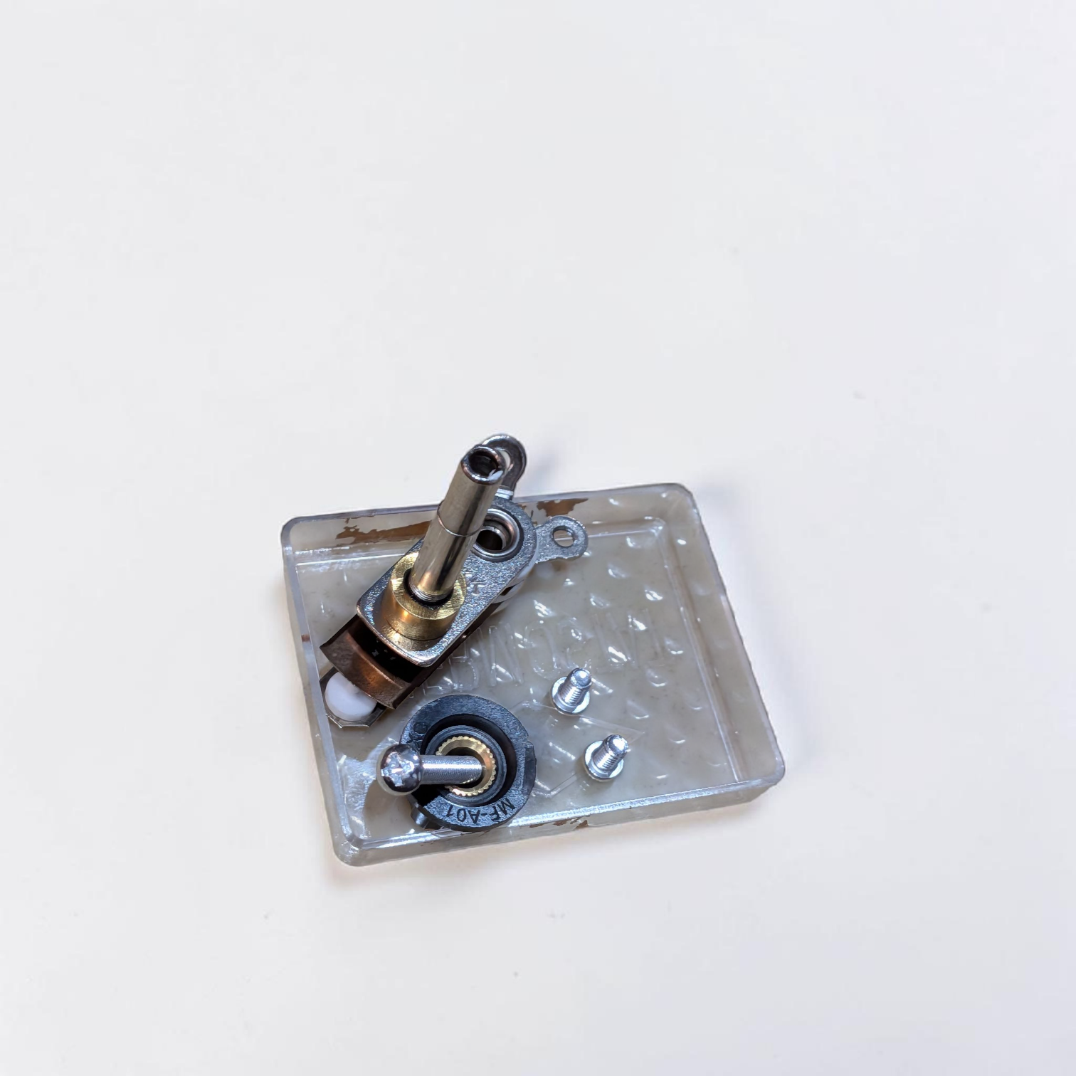 QUEED ST-97 IRON THERMOSTAT SLIVER STAR
