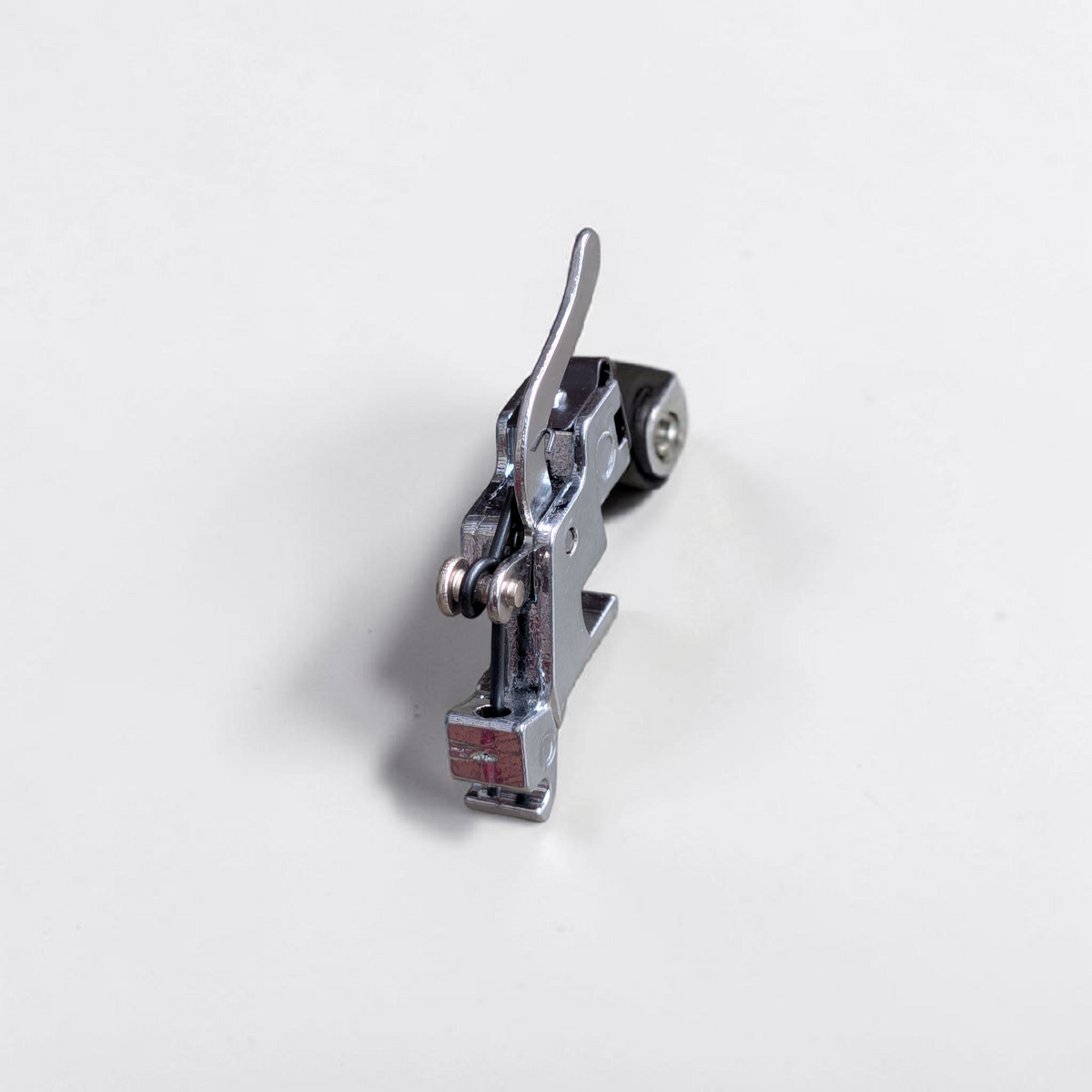 QUEED HOUSEHOLD SEWING PRESSURE FOOT