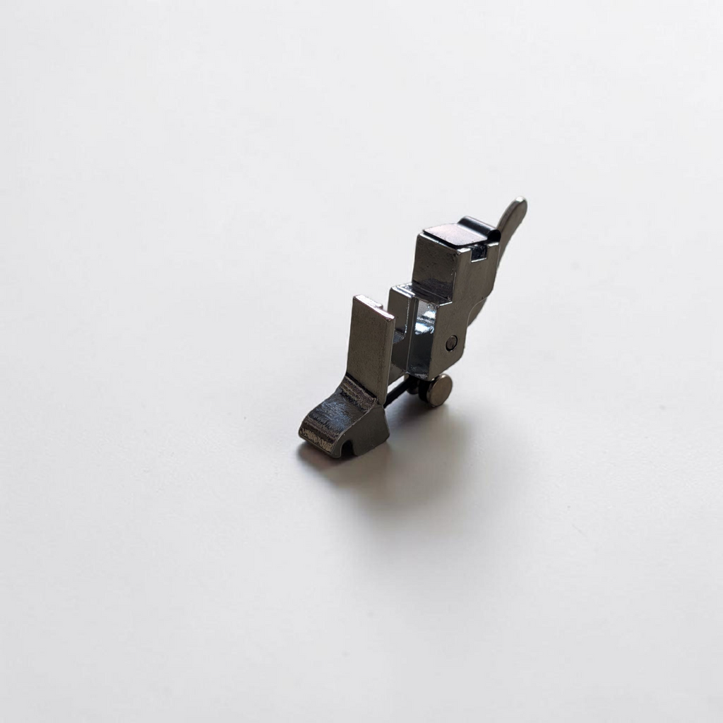 QUEED HOUSEHOLD SEWING PRESSURE FOOT