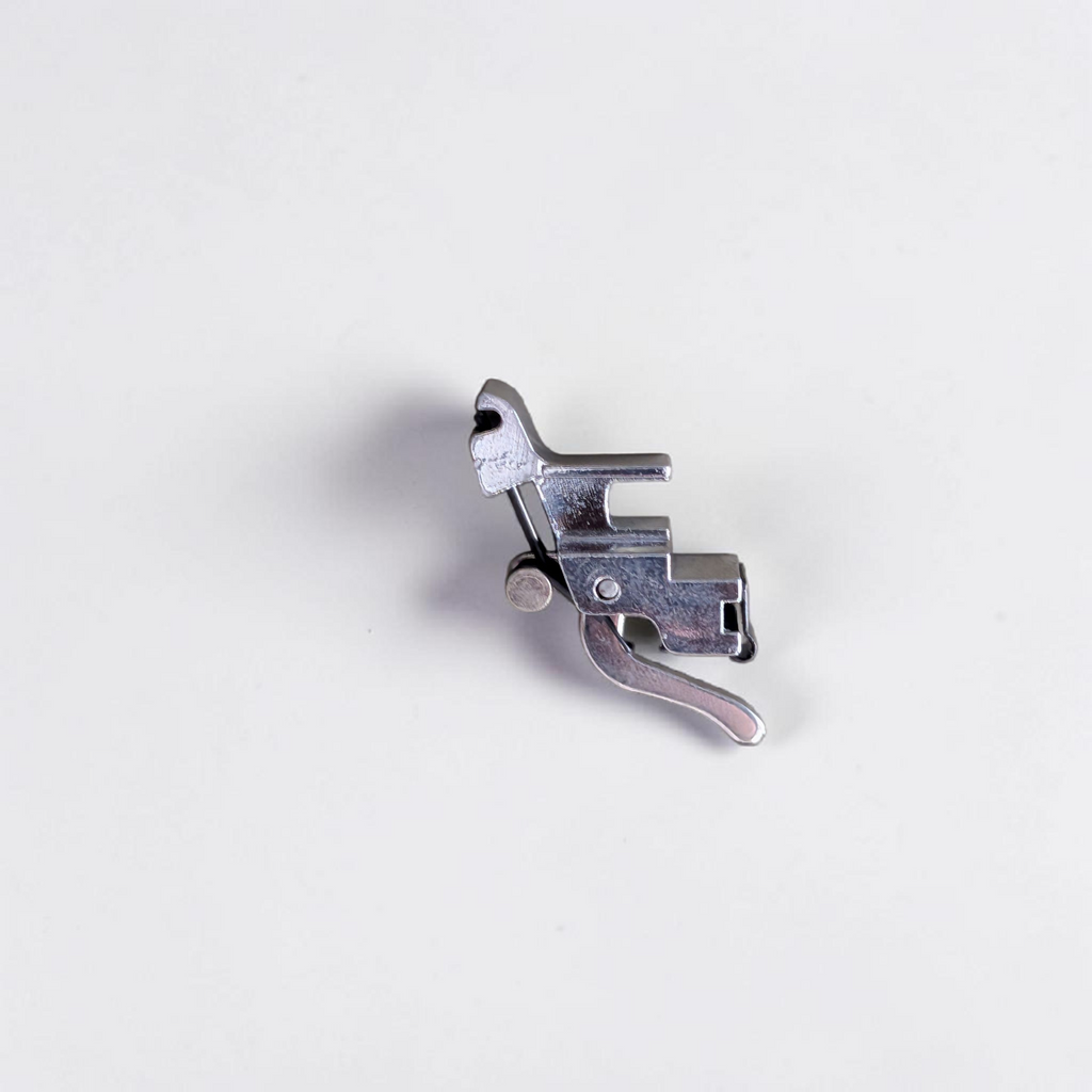 QUEED HOUSEHOLD SEWING PRESSURE FOOT