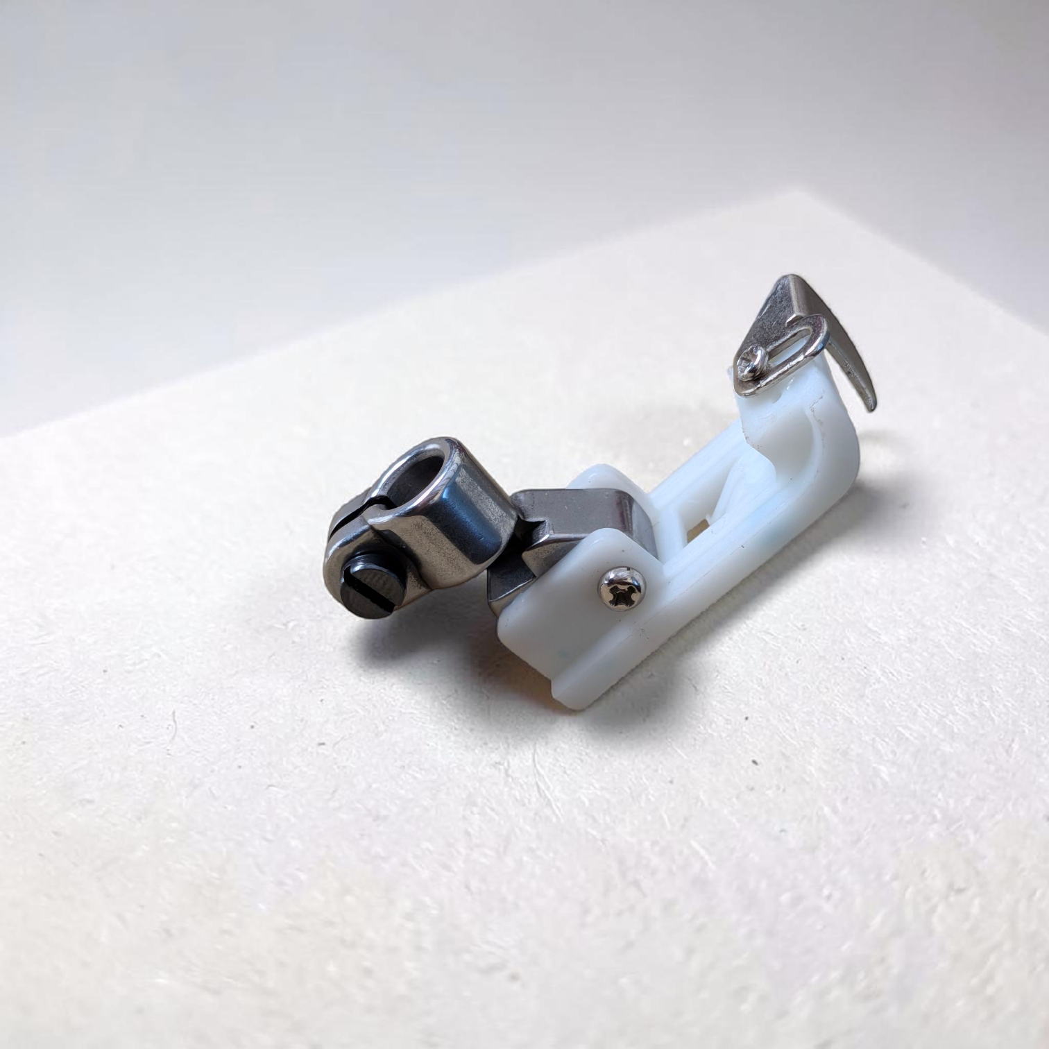 QUEED 64041 -T TEFLON SEWING PRESSURE FOOT