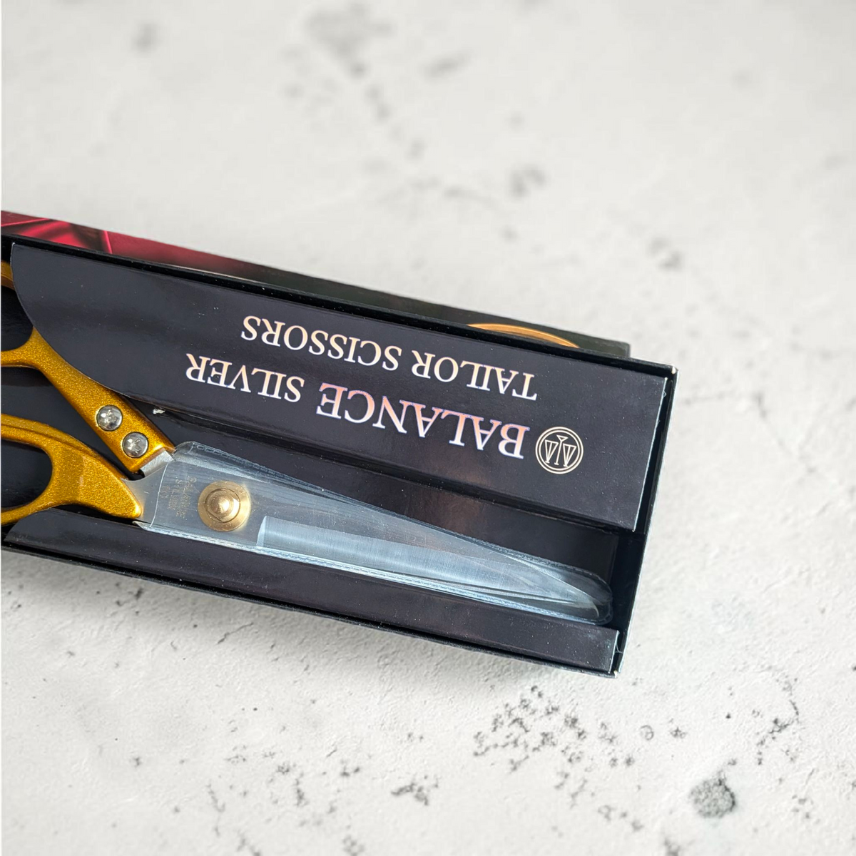 QUEED 10 INCH WHITE SHARP BLADE SCISSORS