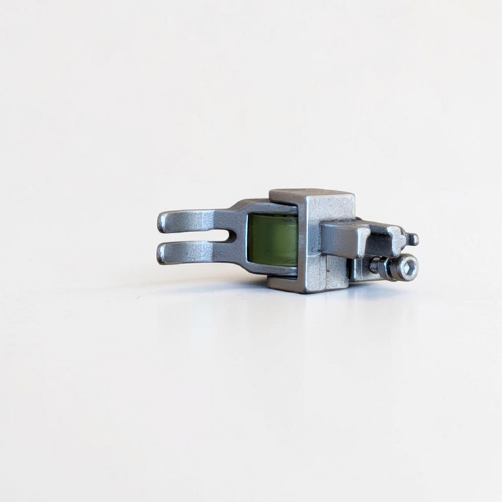 p351 silicon roller pressure foot