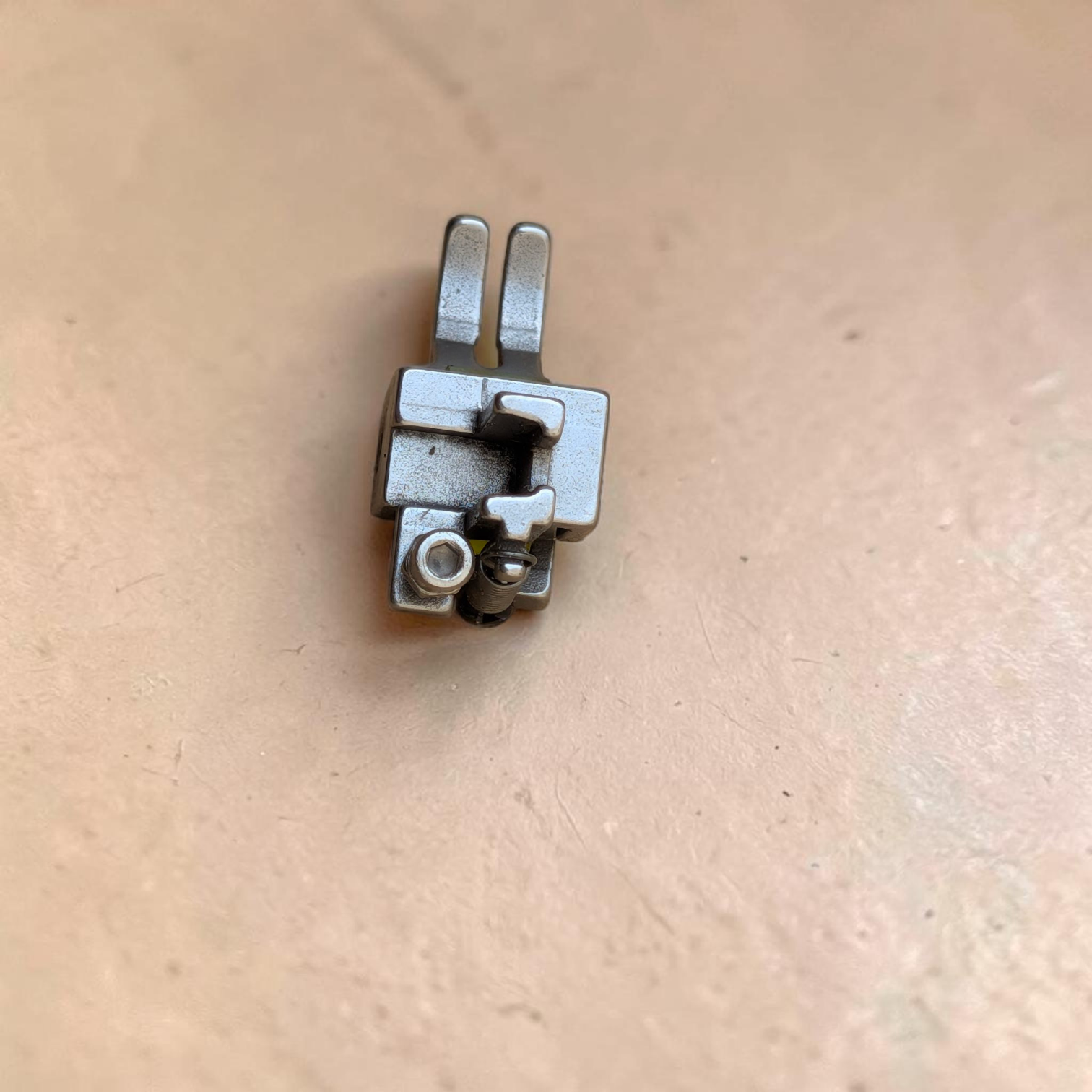 p351 silicon roller pressure foot