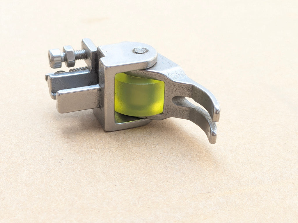 P351 Silicon Roller Presser Foot for Industrial Sewing Machine