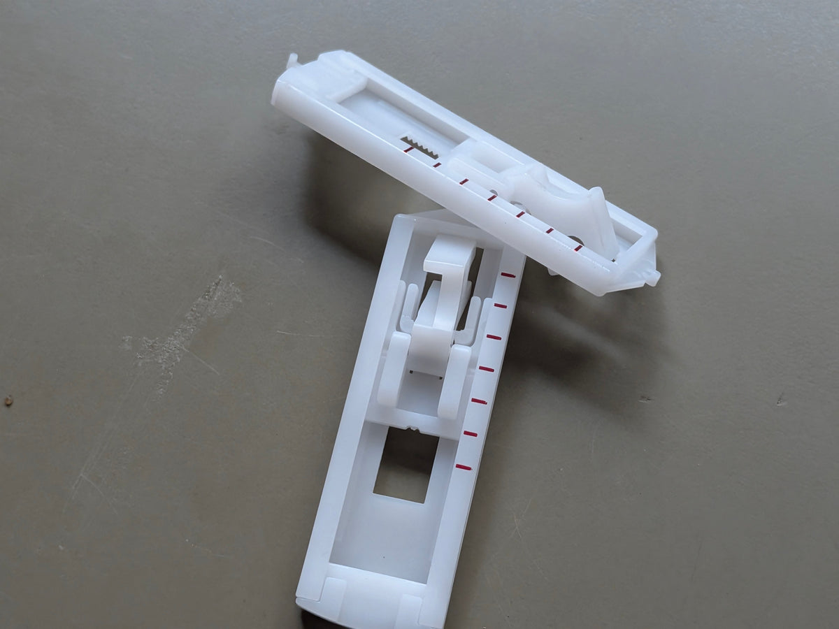 4 step button hole pressure foot