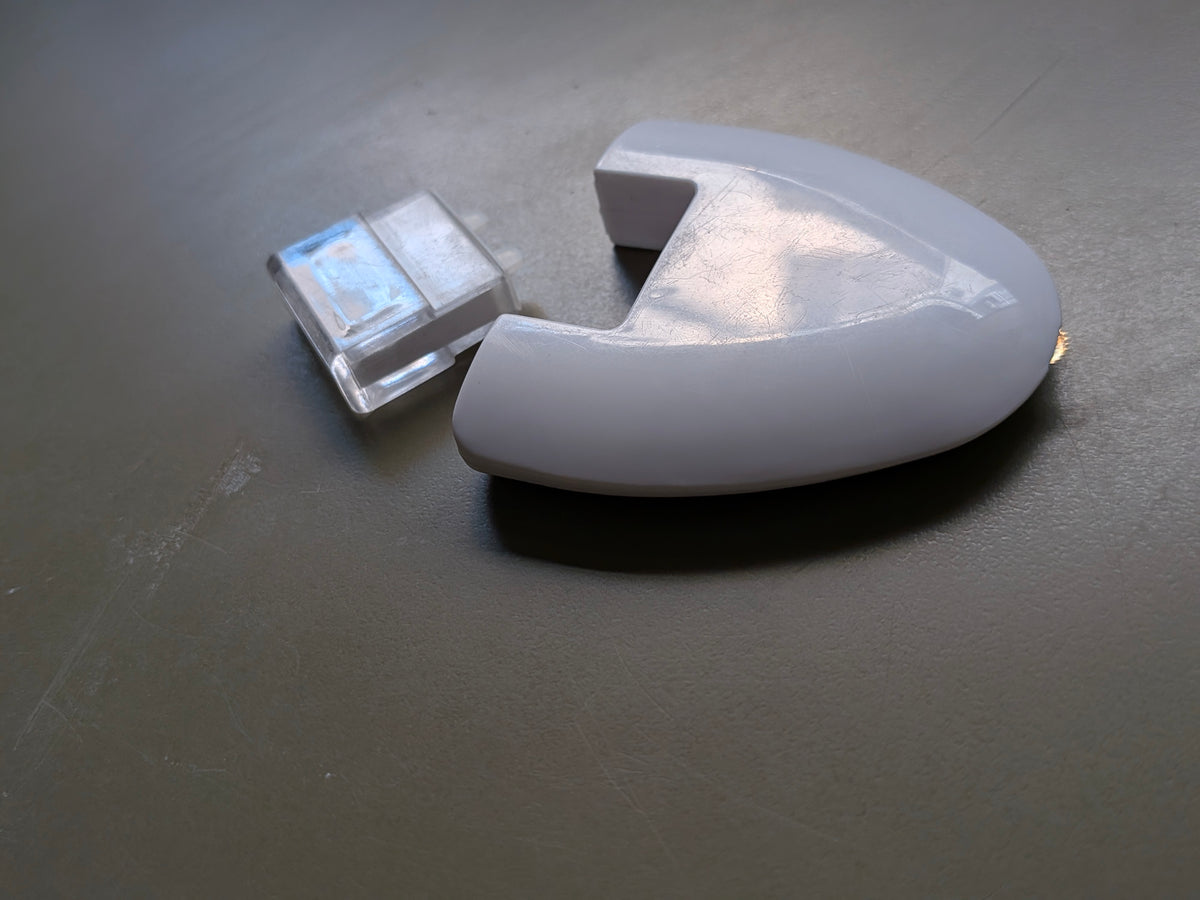 white chalk u shape wheel