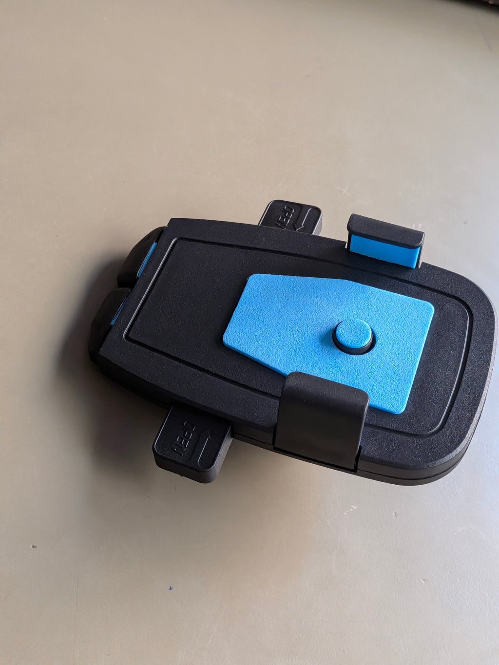 magnetic mobile holder