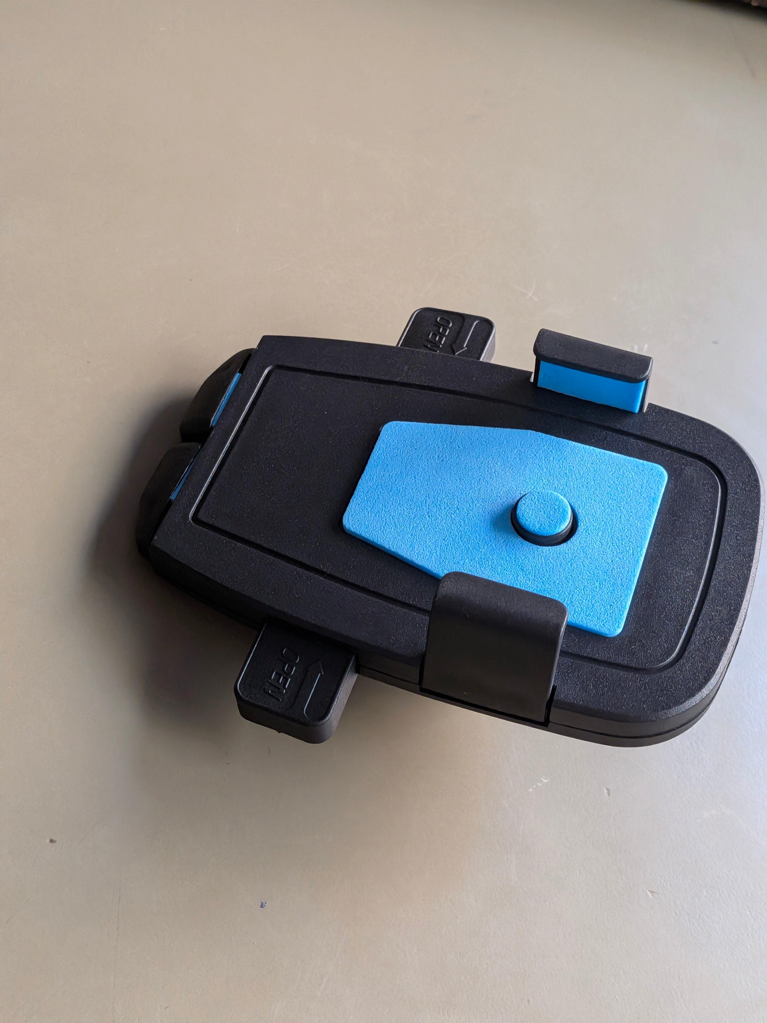 magnetic mobile holder