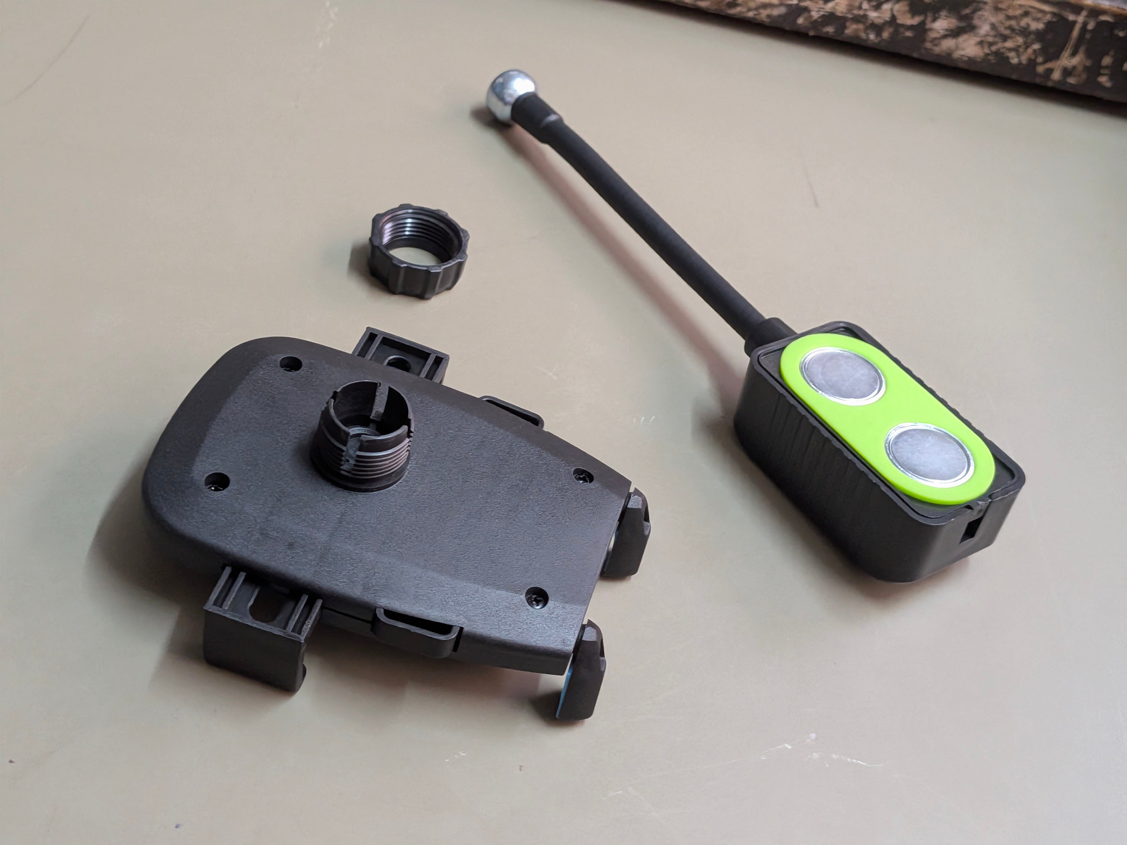 magnetic mobile holder
