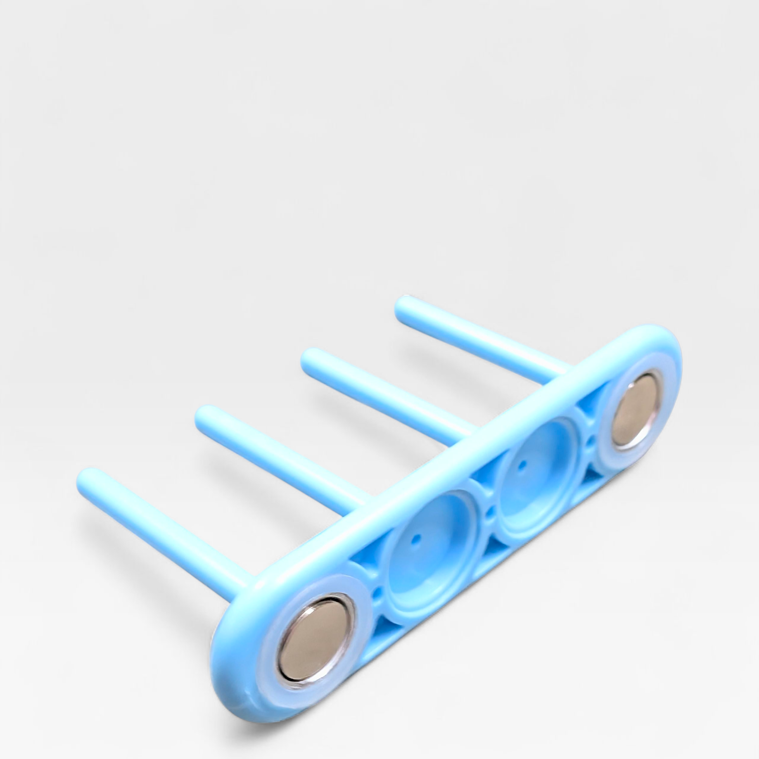 magnetic bobbin holder