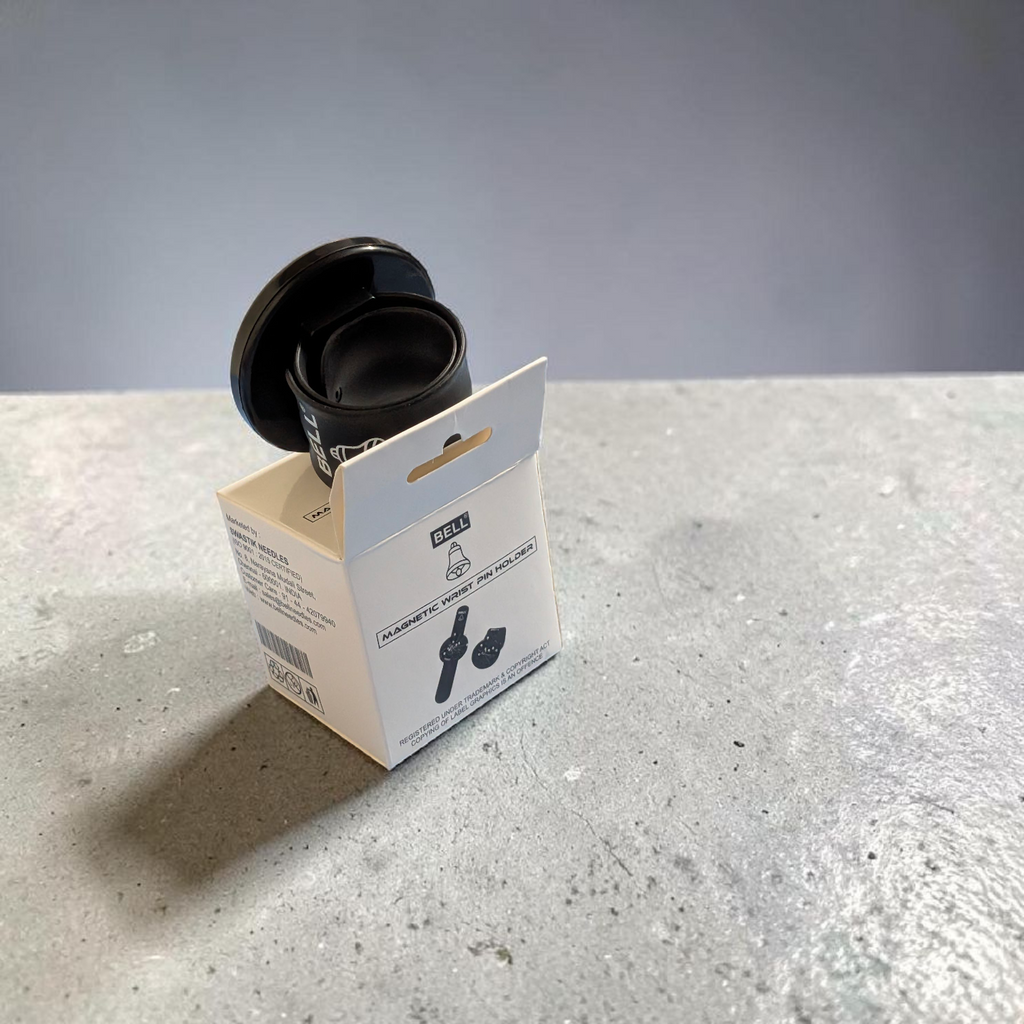 magnetic wristband for sewing pins