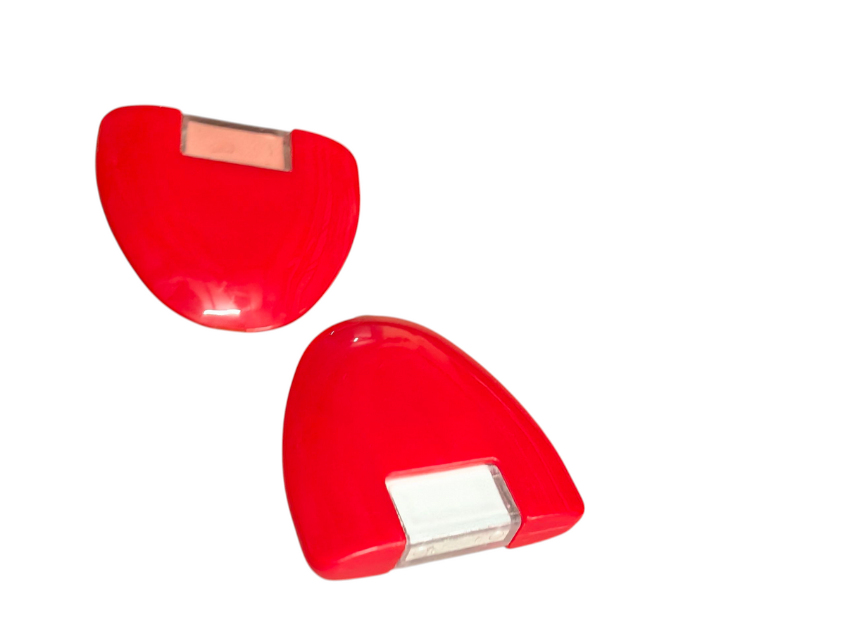 Triangular Chalk Wheel Fabric red