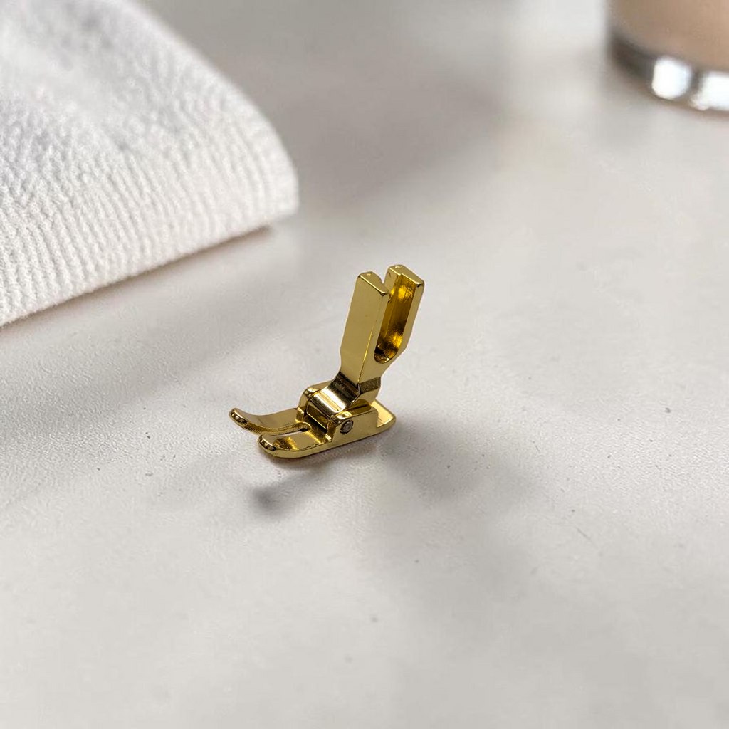 p351 zig zag pressure foot gold plated