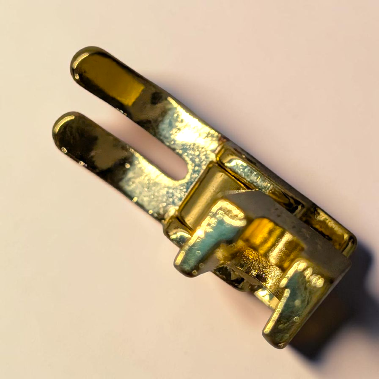 p351 zig zag pressure foot gold plated