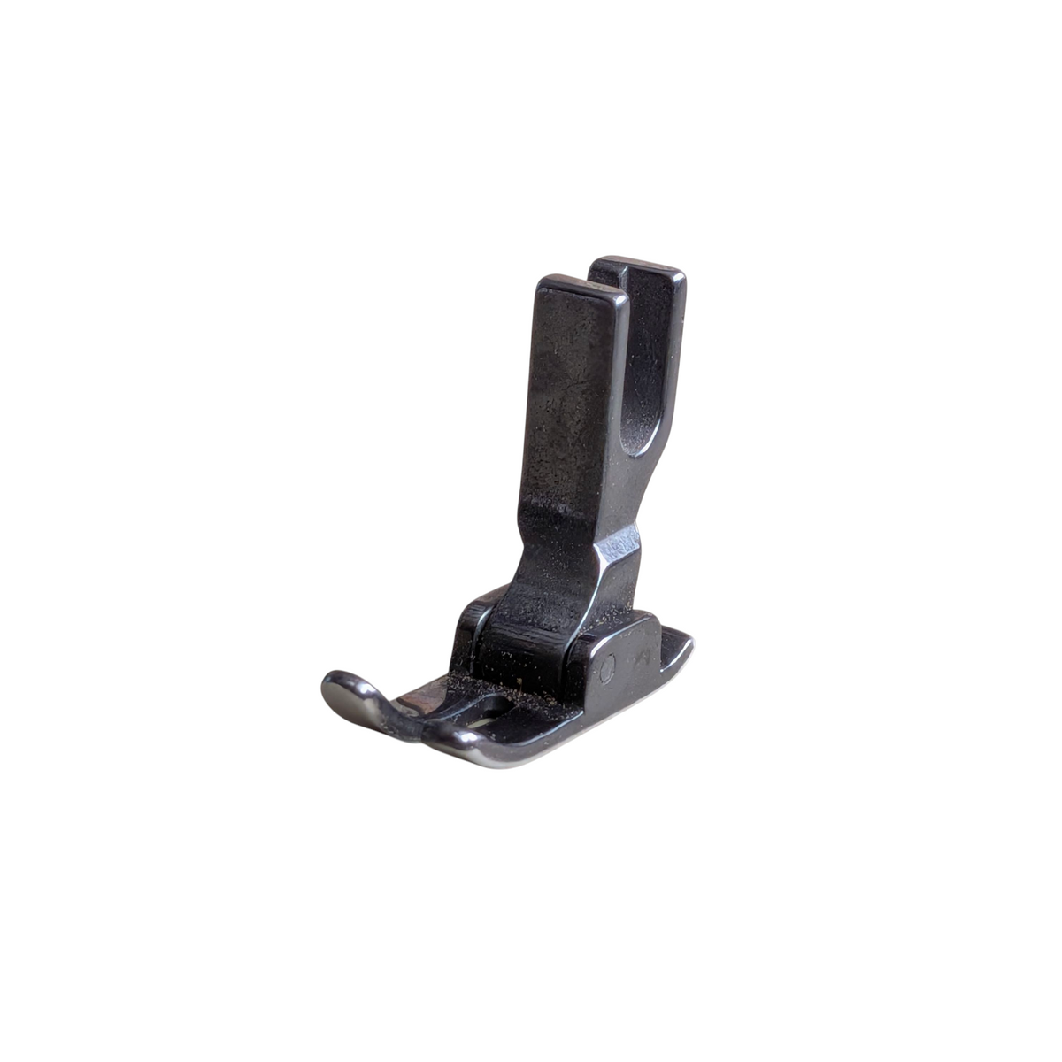 QUEED P351 Black Plated Roller Presser Foot for Industrial Sewing Machines